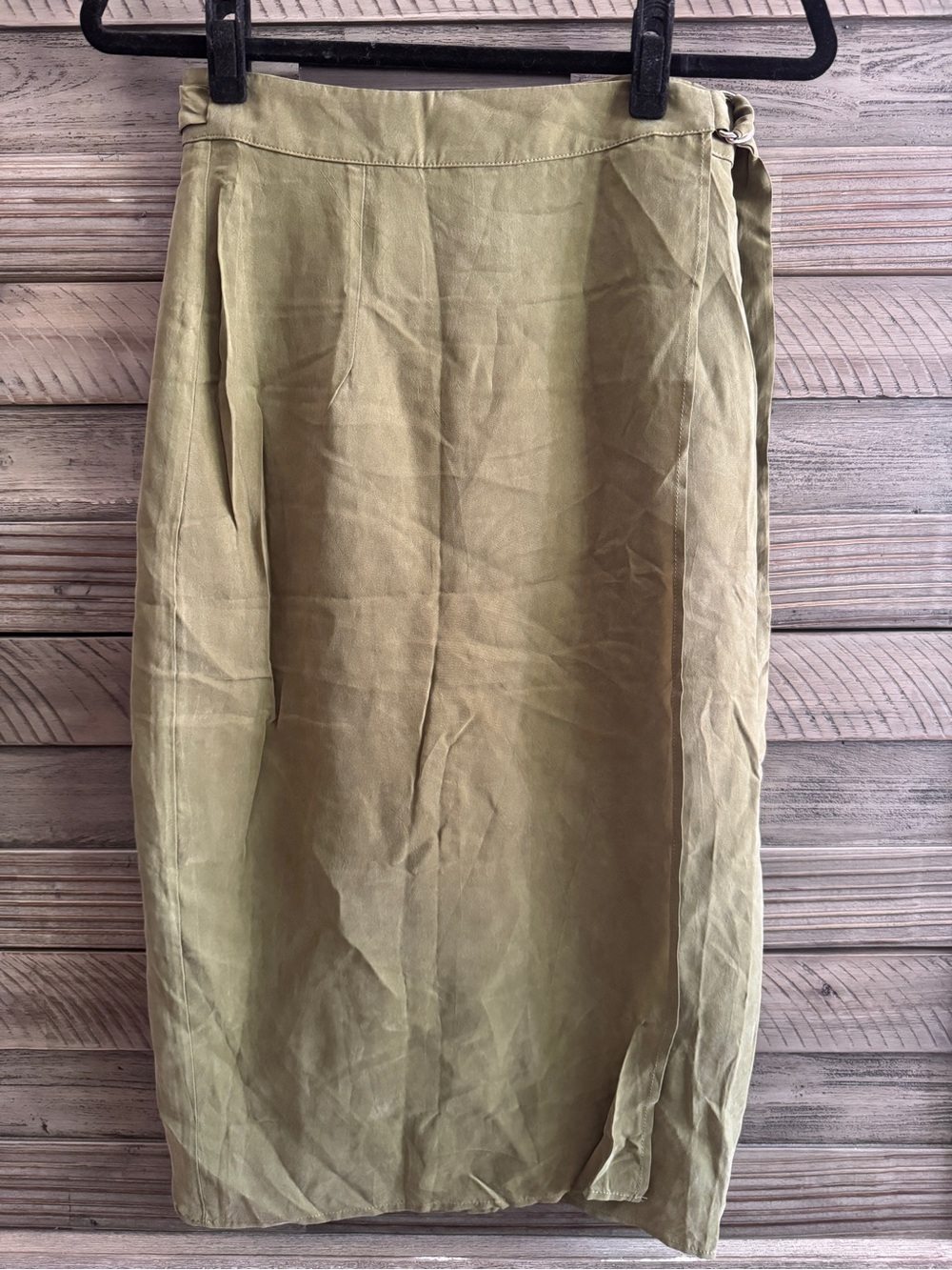 Amour Very Olive Green Midi Skirt